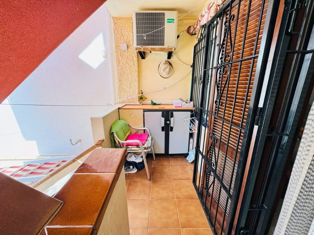 Terraza de Piso en venta en Torrevieja con Amueblado
