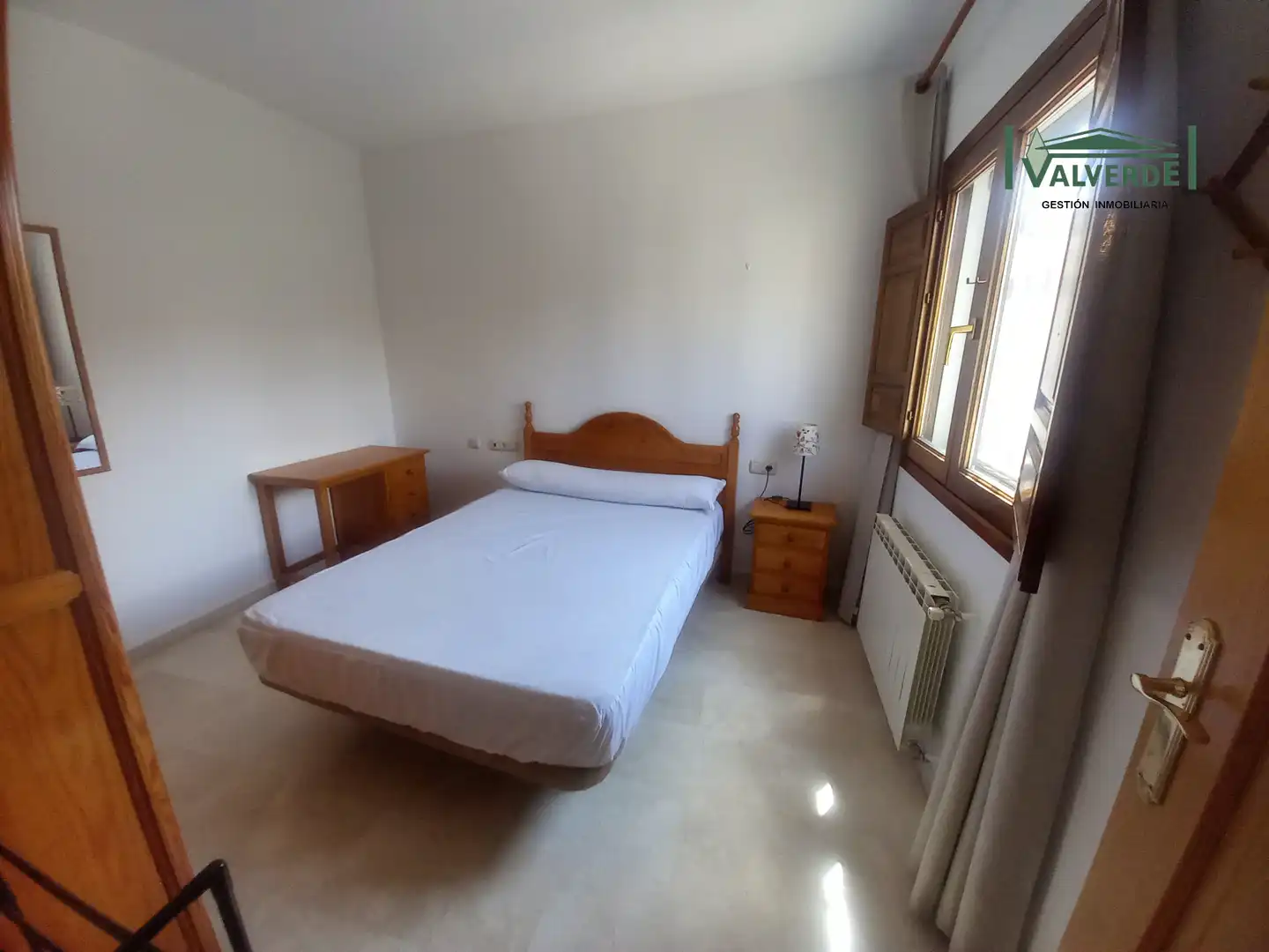 Bedroom of Apartments for rent in Granada  with Heating, Furnished and Washing machine