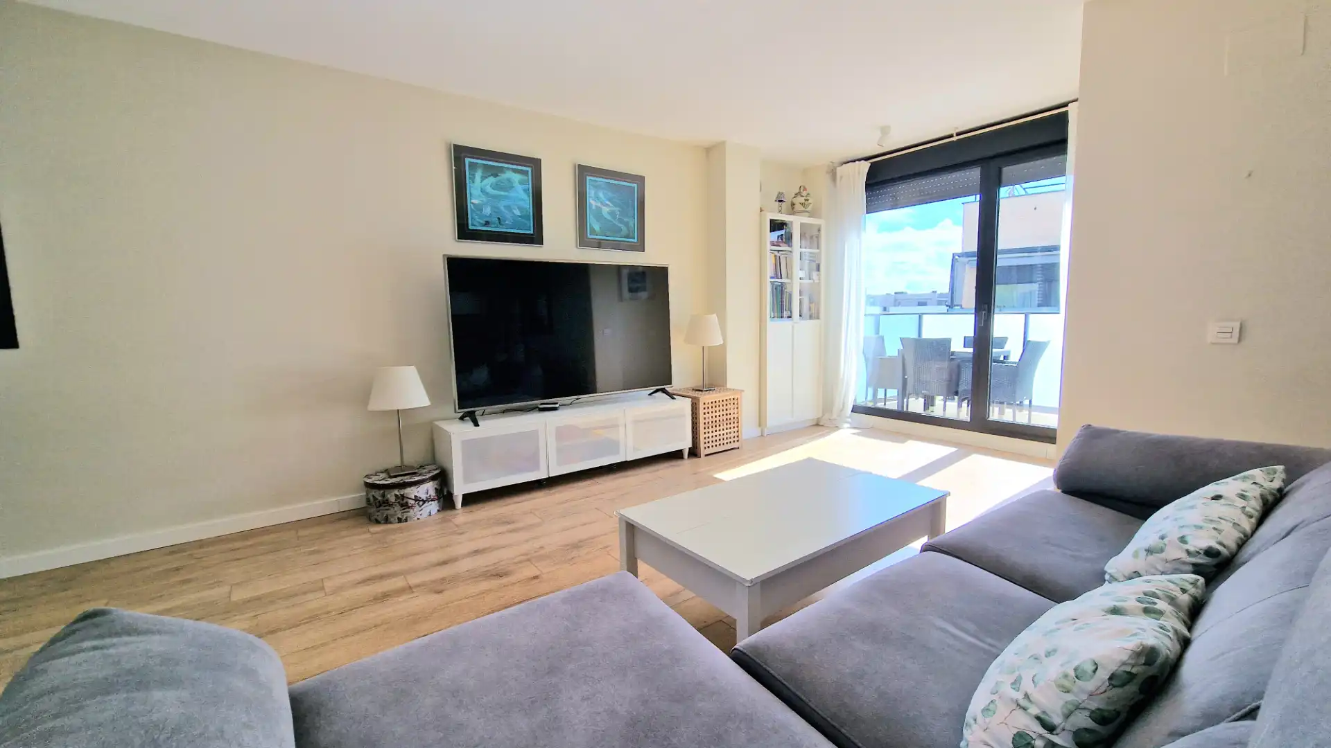 Wohnzimmer von Dachboden zum Verkauf in San Juan de Aznalfarache mit Klimaanlage, Abstellraum und Gemeinschaftspool