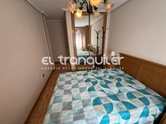Habitación de Piso de alquiler en Parla con Aire acondicionado, Piscina y Amueblado