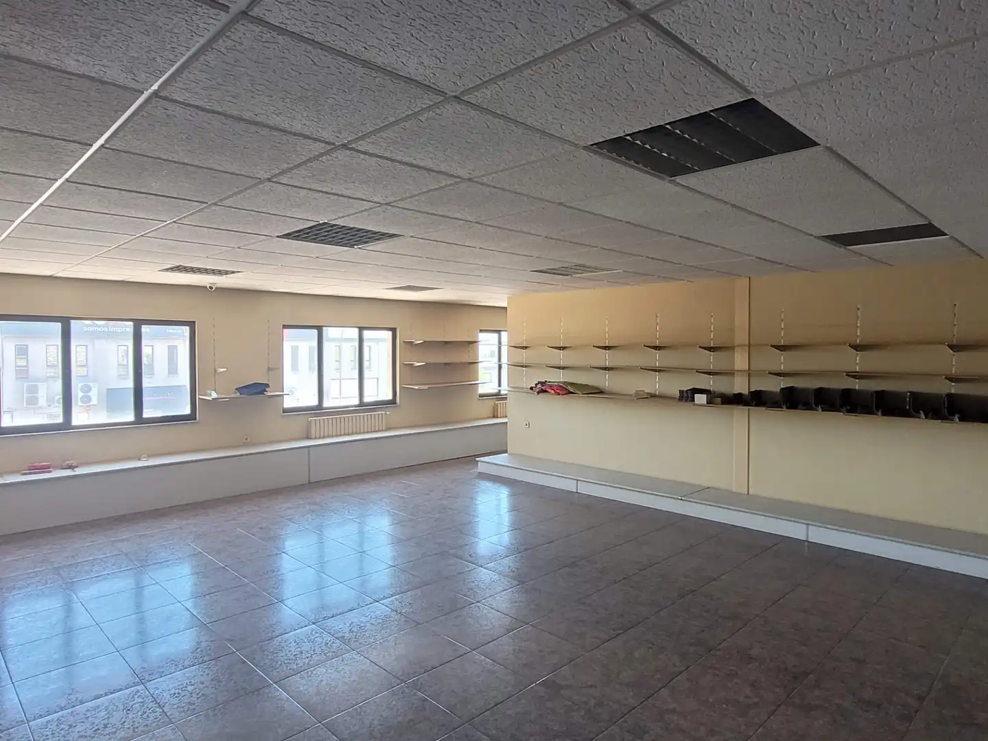 Industrial buildings for sale in Llanera  with Heating