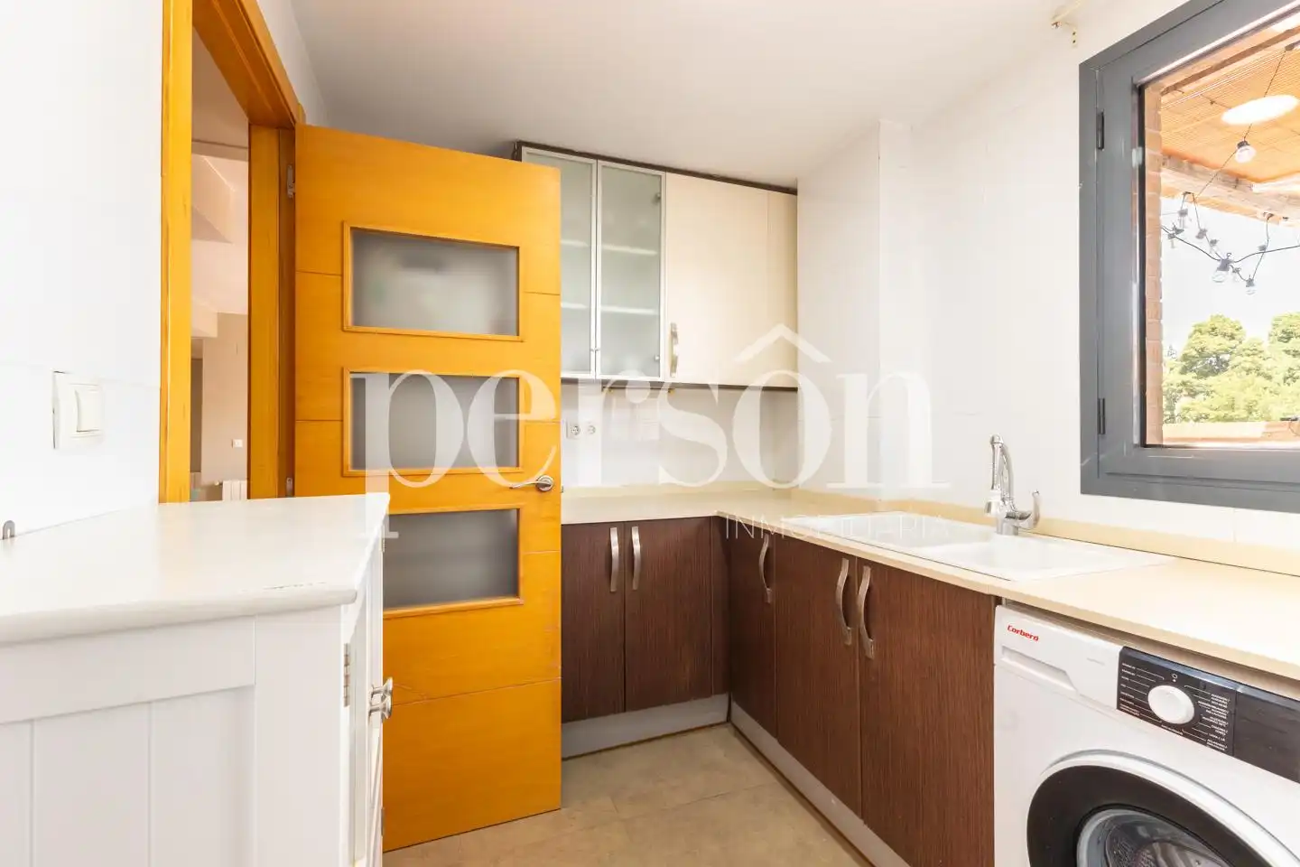 Cocina de Ático de alquiler en Valencia con Aire acondicionado, Terraza y Amueblado
