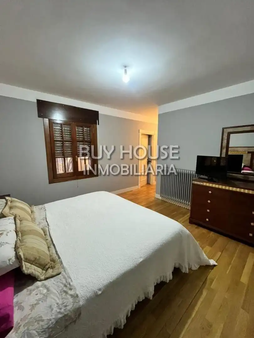 Chalet con jardín en venta en Calle Pocilla 17, imagen 44