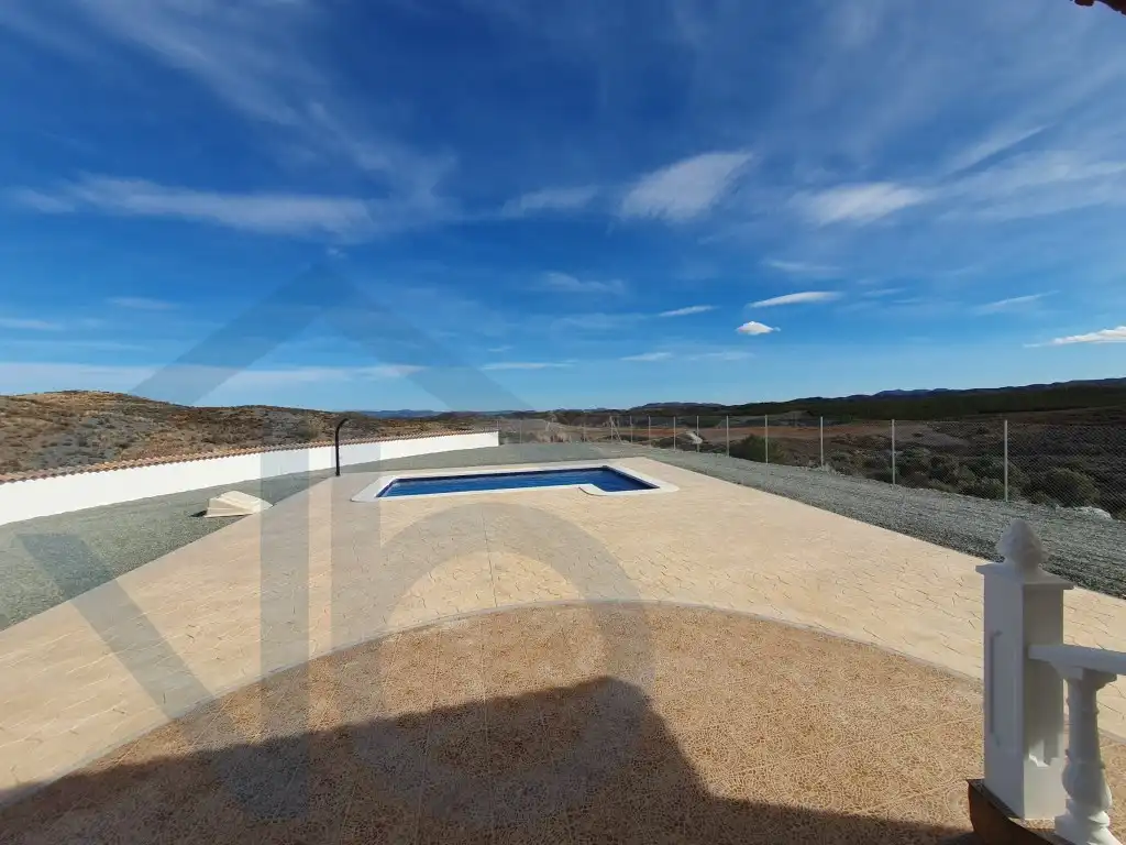 Finca rústica en venta en Puerto Lumbreras