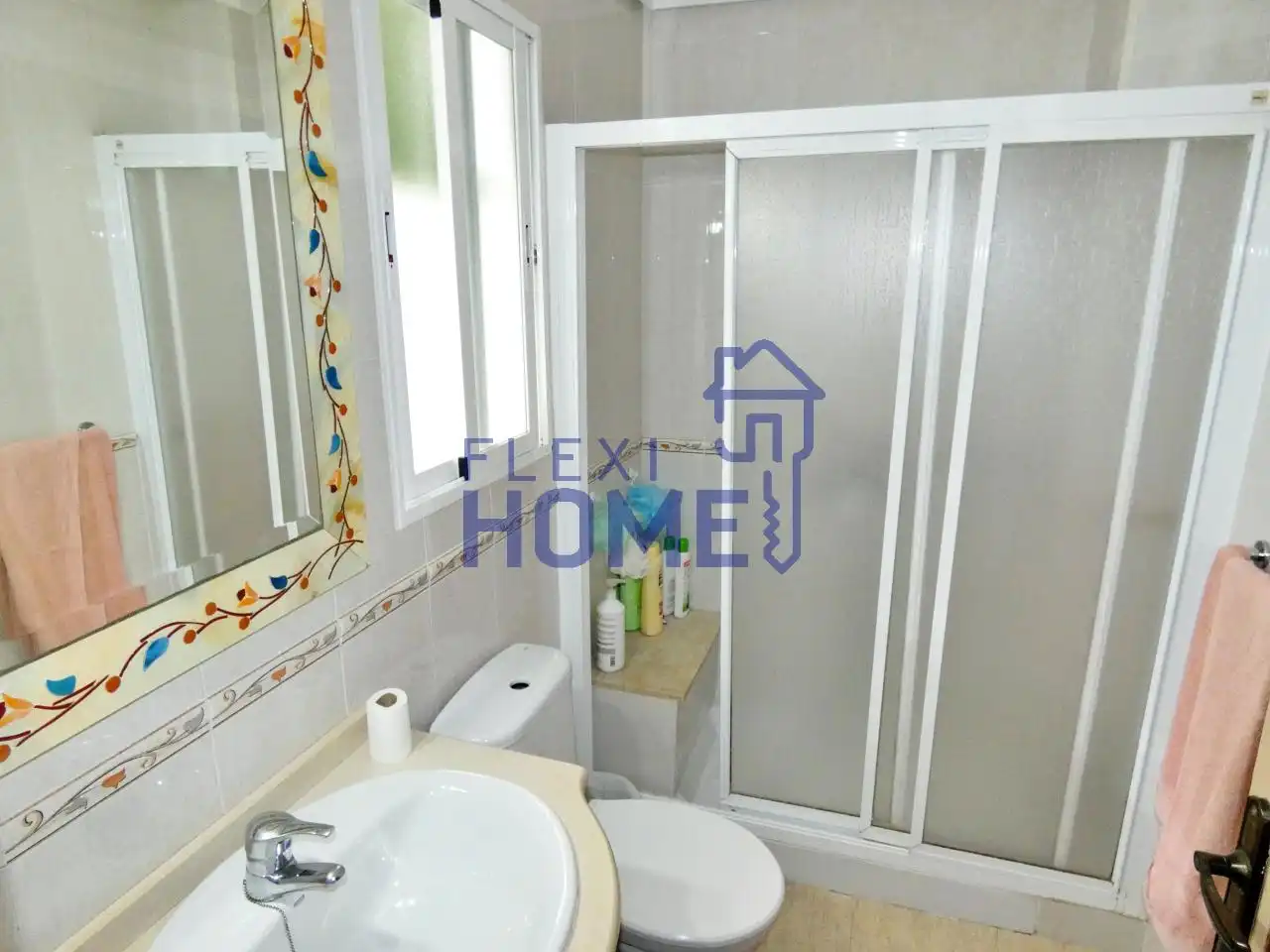 Baño de Casa o chalet en venta en Torredelcampo con Calefacción, Jardín privado y Terraza