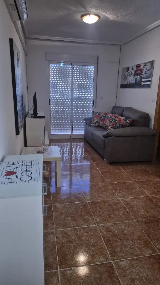 Wohnzimmer von Wohnung zur Miete in Centro