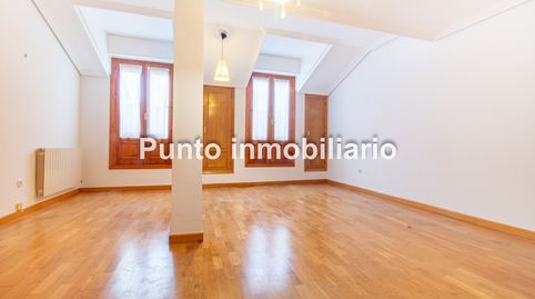 Photo 3 of Flat for sale in Calle Perú, 7, Campo Grande, Valladolid Capital