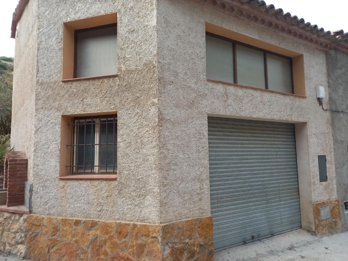Exterior view of Premises for sale in Miravet