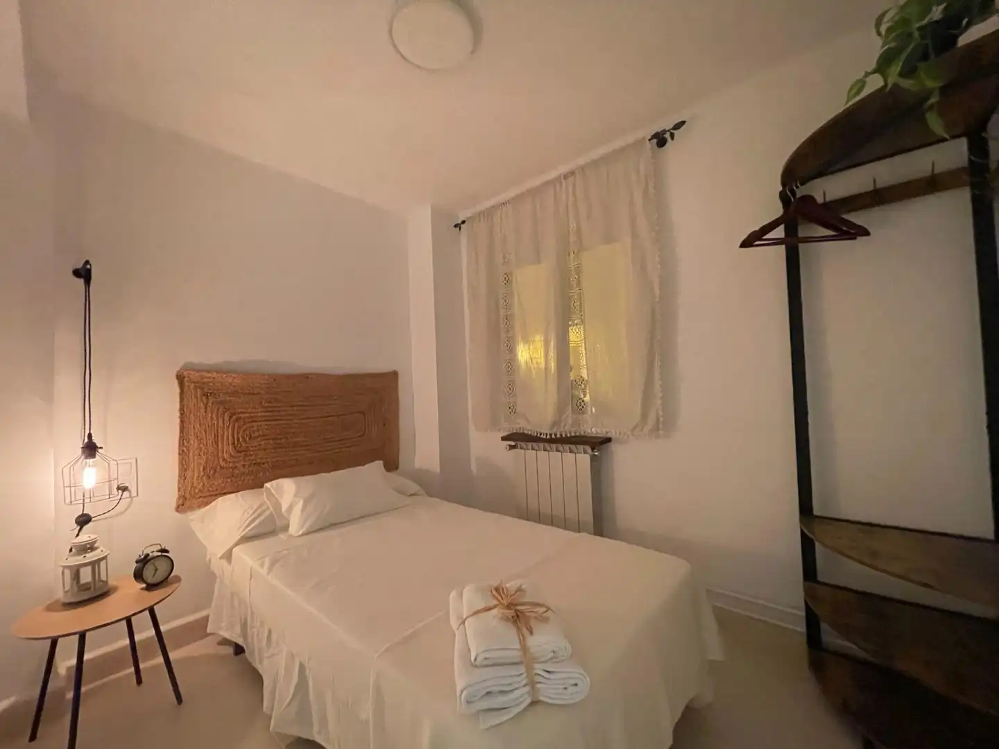 Habitación de Casa o chalet de alquiler en Requena con Calefacción y Terraza