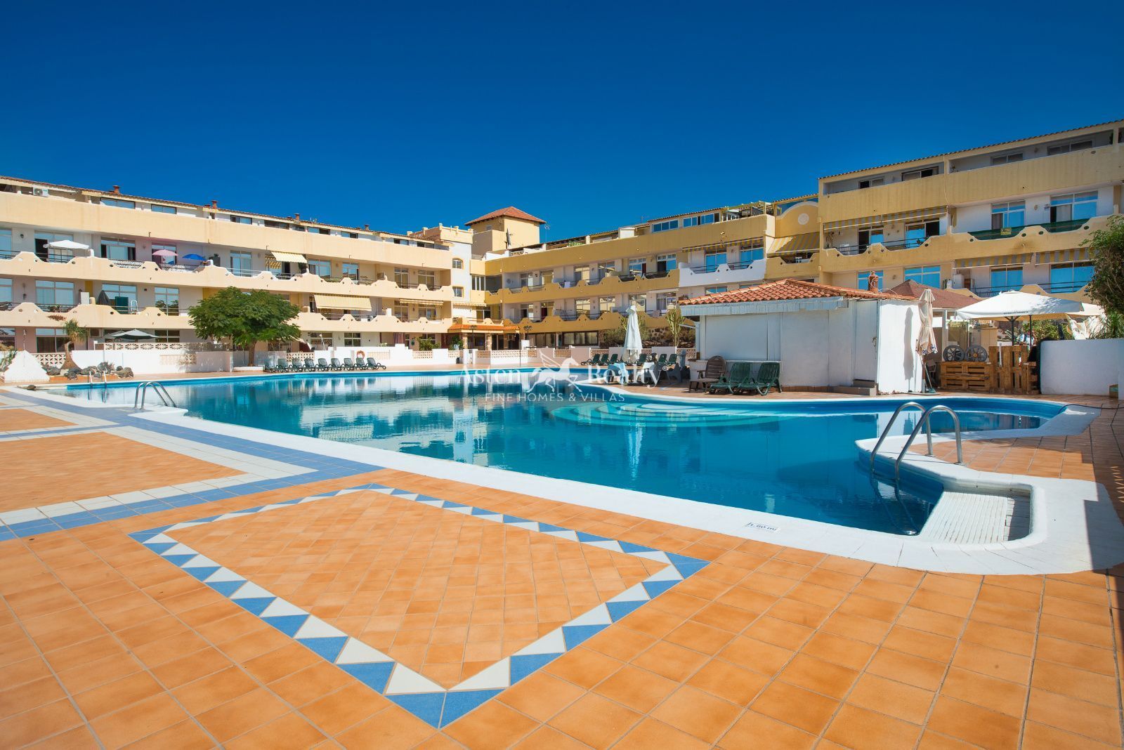 Piscina de Apartament en venda en Adeje amb Terrassa, Piscina i Piscina comunitària
