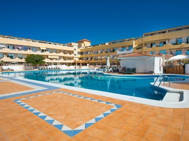 Appartement compact avec piscine à vendre à El Horno 21