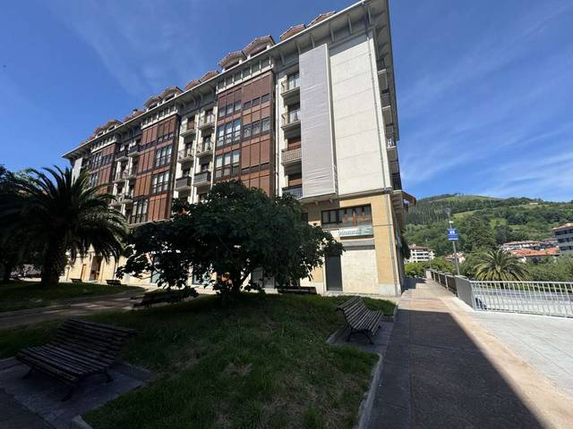 Local comercial en Venta en Urretxu