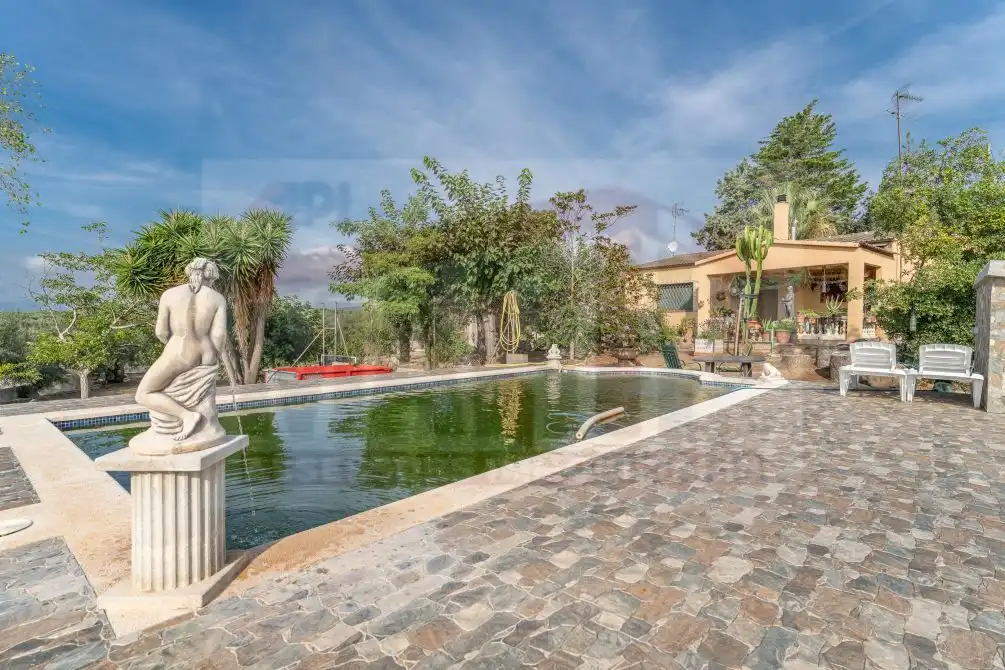Swimming pool of Houses for sale in Reus  with Air Conditioner, Heating and Terrace