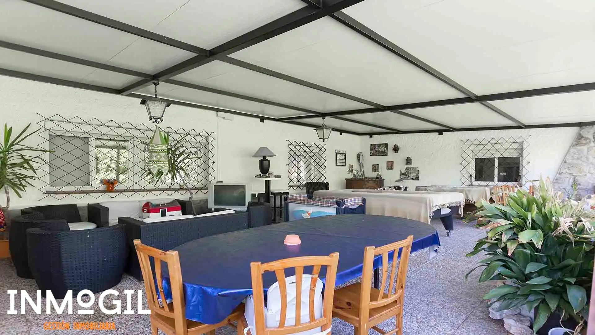 Detached house with pool for sale in Calle del Valle de Toranzo, imagen 17