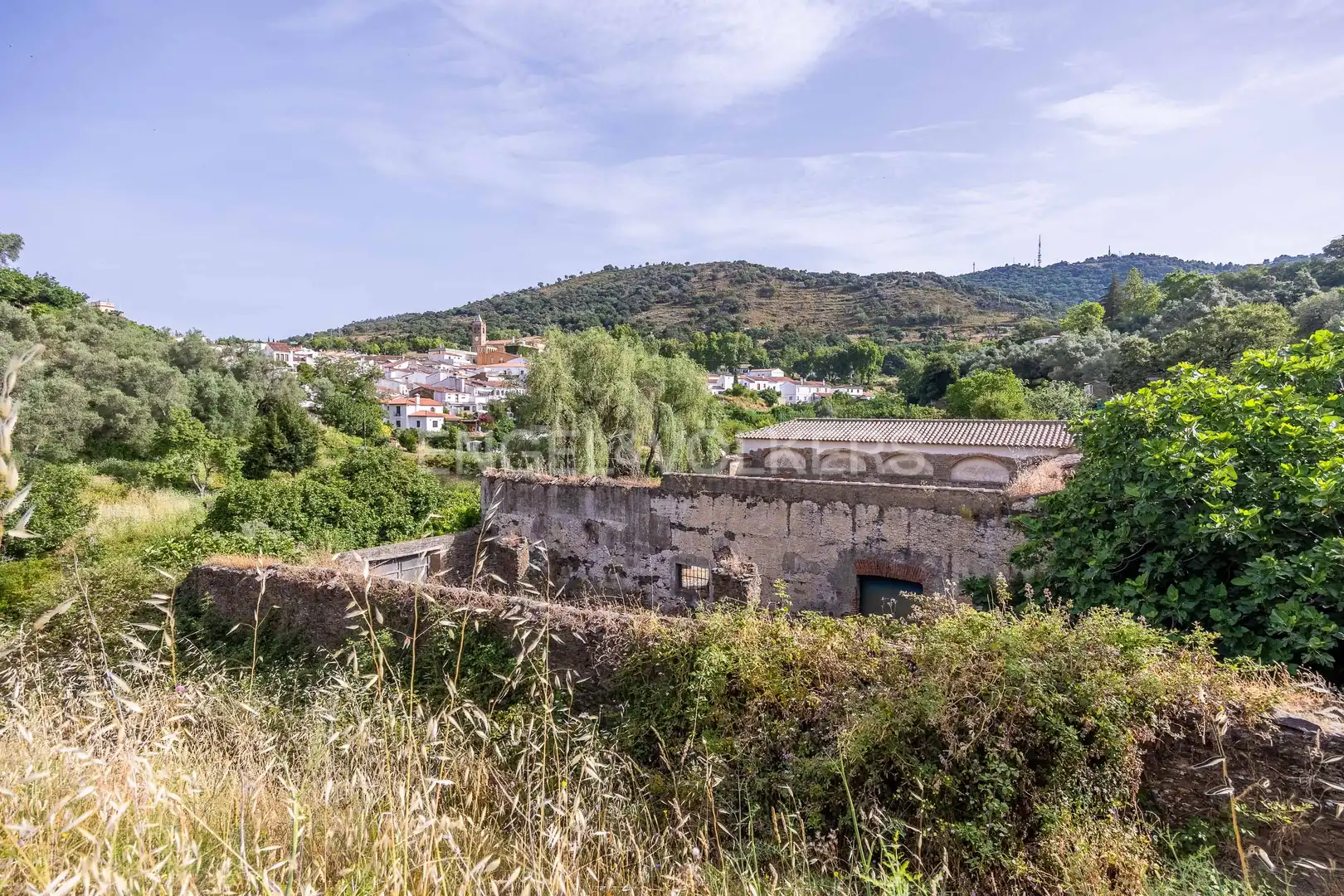 Vista exterior de Finca rústica en venta en Almonaster la Real con Calefacción