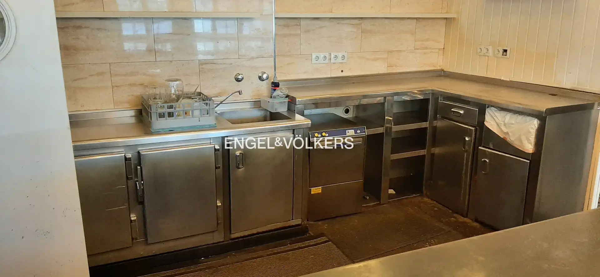 Business premises for sale in Centre - Eixample – Can Llobet, imagen 6