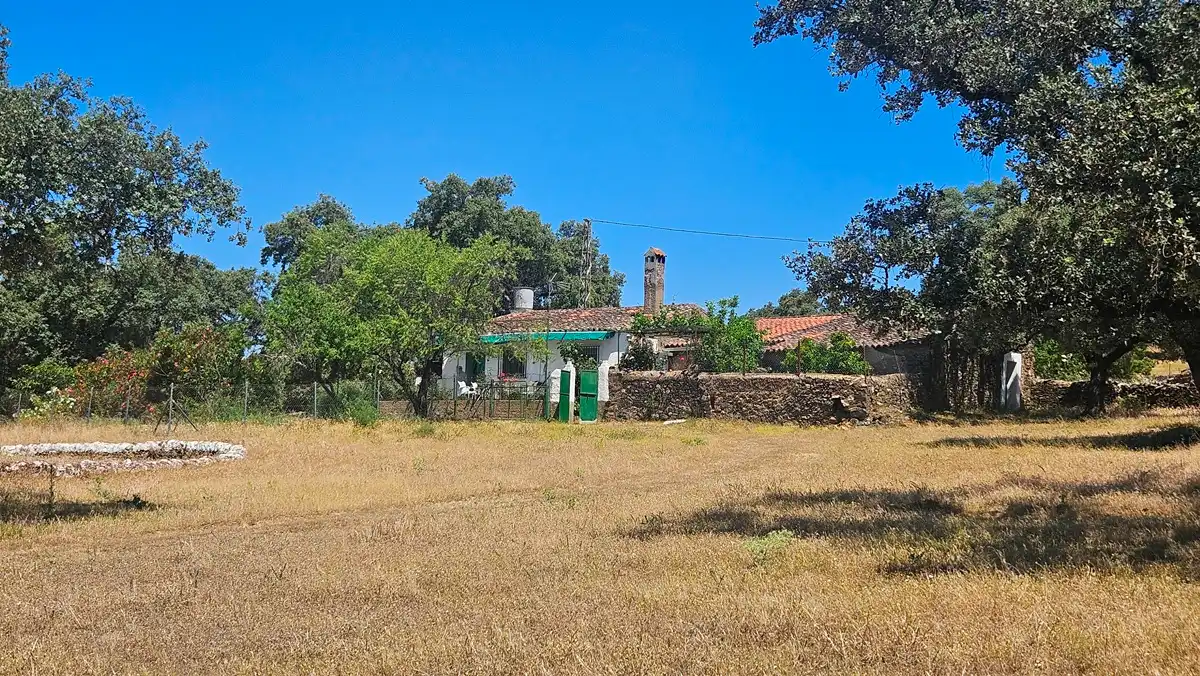 Casa o chalet en venta en Higuera de la Sierra con Aire acondicionado, Jardín privado y Terraza