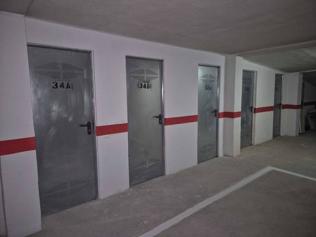 Trastero en Alquiler en Carrer de la Santíssima Trinitat, 4 en Zona La Ermita