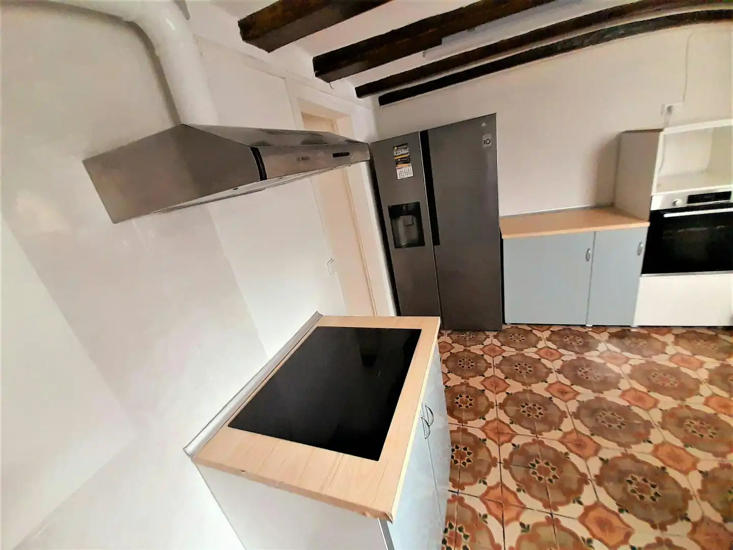 Küche von Wohnung zur Miete in Barcelona mit Klimaanlage, Heizung und Möbliert