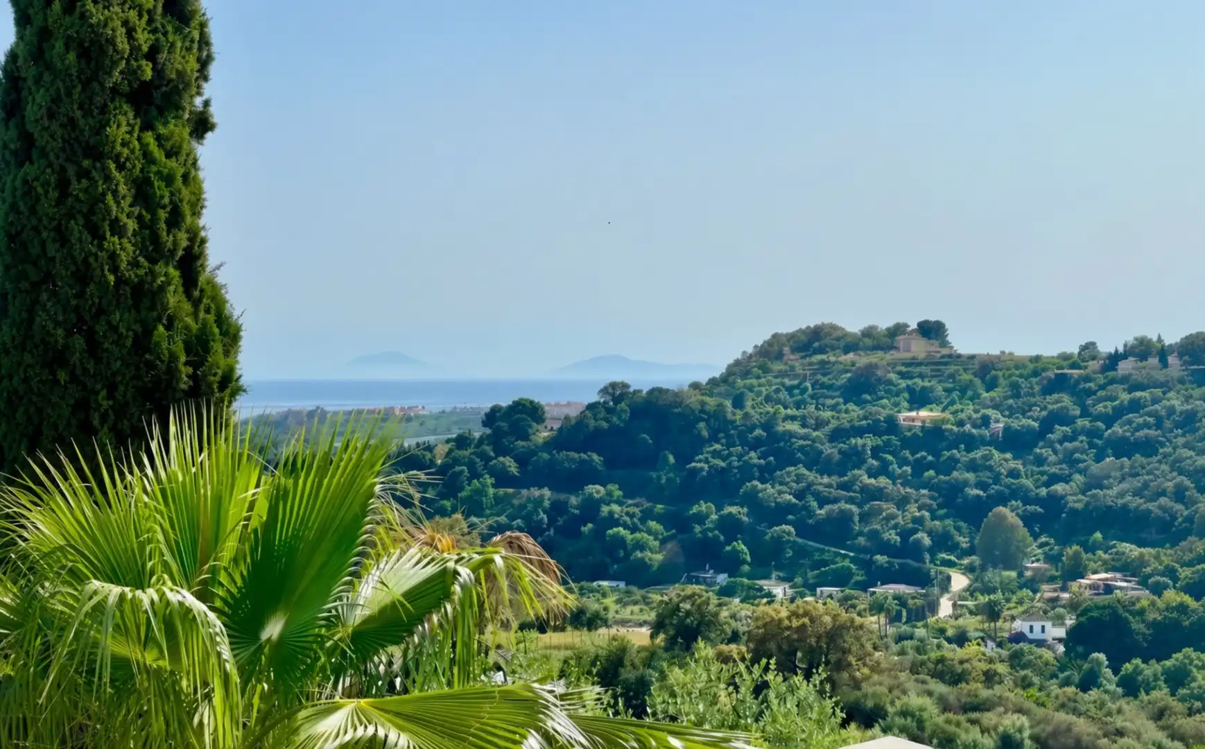 Exterior view of Ground floor for sale in Estepona  with Terrace, Storage room and Furnished