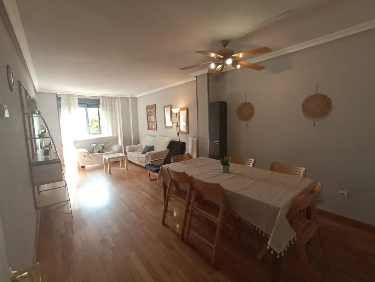Wohnzimmer von Wohnung zur Miete in Villanueva de la Cañada mit Heizung, Parkett und Terrasse