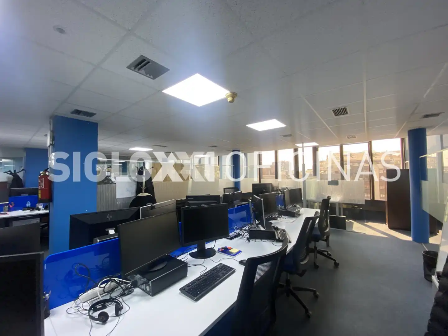 Büro zur Miete in  Barcelona Capital mit Klimaanlage und Heizung