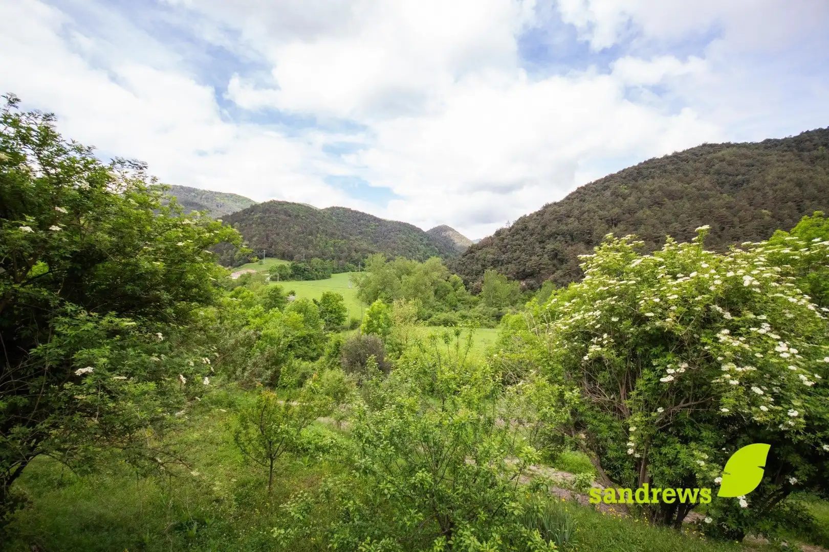 Casa rústica amb jardí en venda a La Vall de Bianya, imagen 25