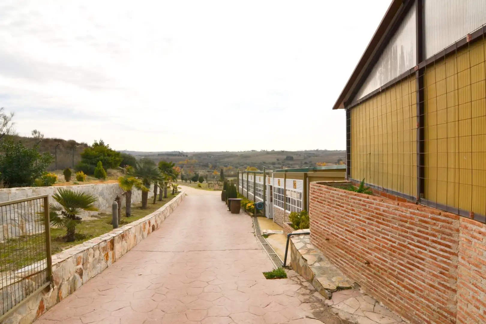Vista exterior de Casa o xalet en venda en Navalcarnero amb Terrassa, Traster i Piscina