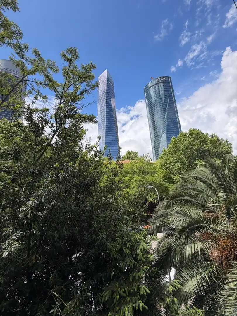 Exterior view of Flat for rent in Madrid  with Air Conditioner and Heating