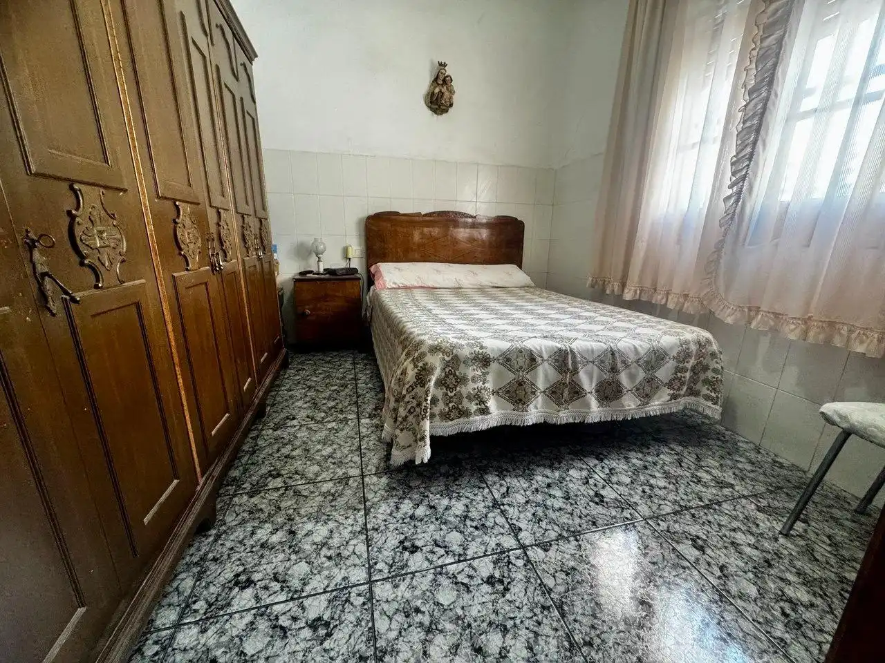 Bedroom of Houses for sale in Crevillent  with Air Conditioner, Terrace and Storage room