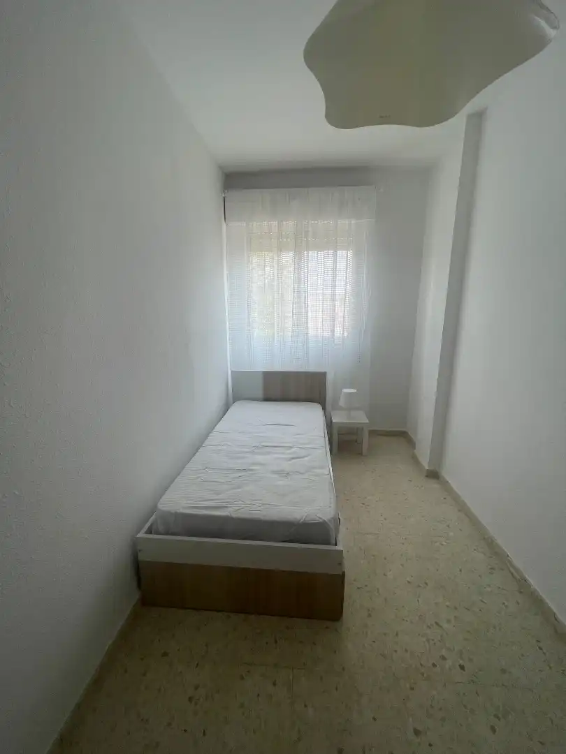 Bedroom of Flat for rent in Almendralejo  with Air Conditioner, Furnished and Oven