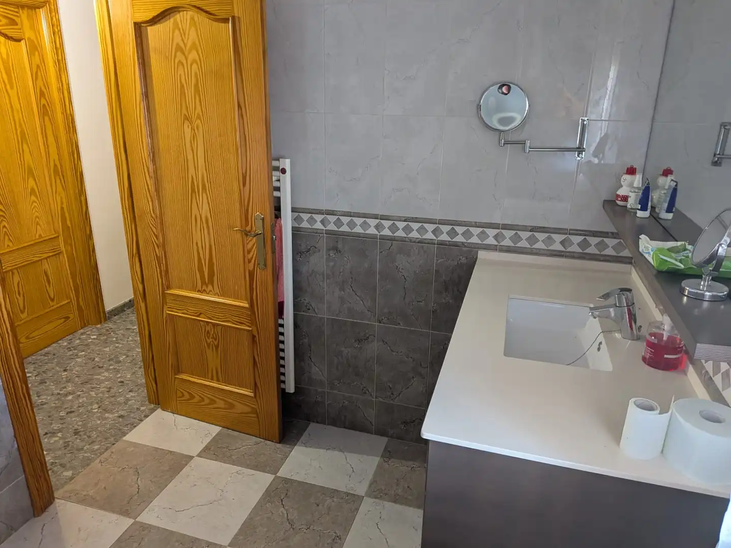 Bathroom of Flat for rent in Alhendín  with Air Conditioner, Heating and Terrace