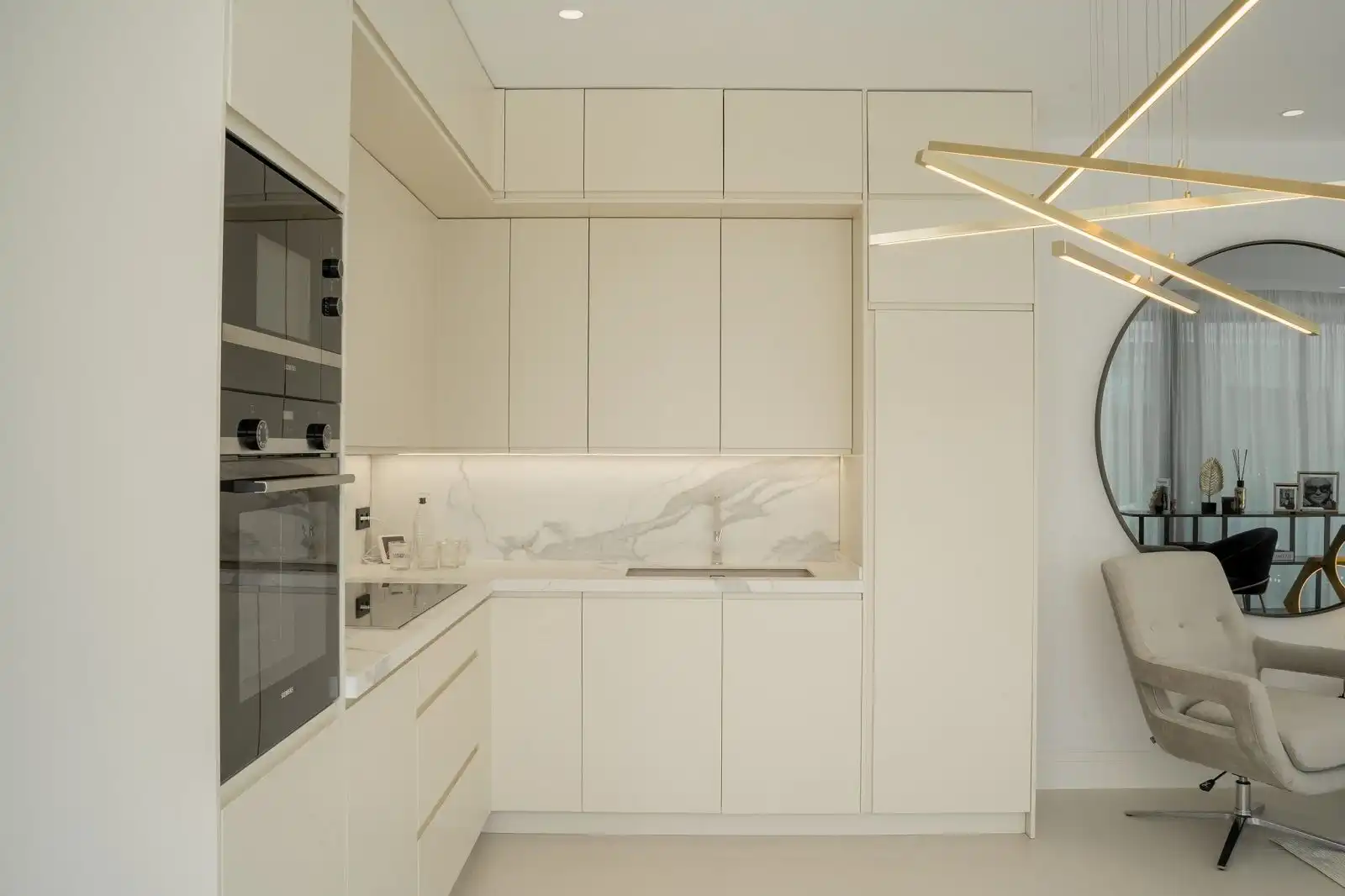 Cocina de Casa o chalet en venta en Marbella con Aire acondicionado, Calefacción y Jardín privado