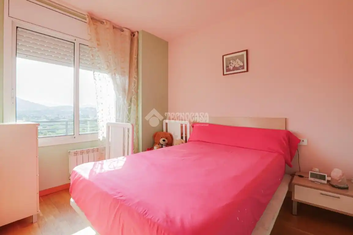 Habitación de Piso en venta en Sant Feliu de Llobregat con Aire acondicionado y Balcón