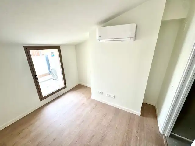 Dormitori de Àtic en venda en Rubí amb Aire condicionat, Calefacció i Parquet