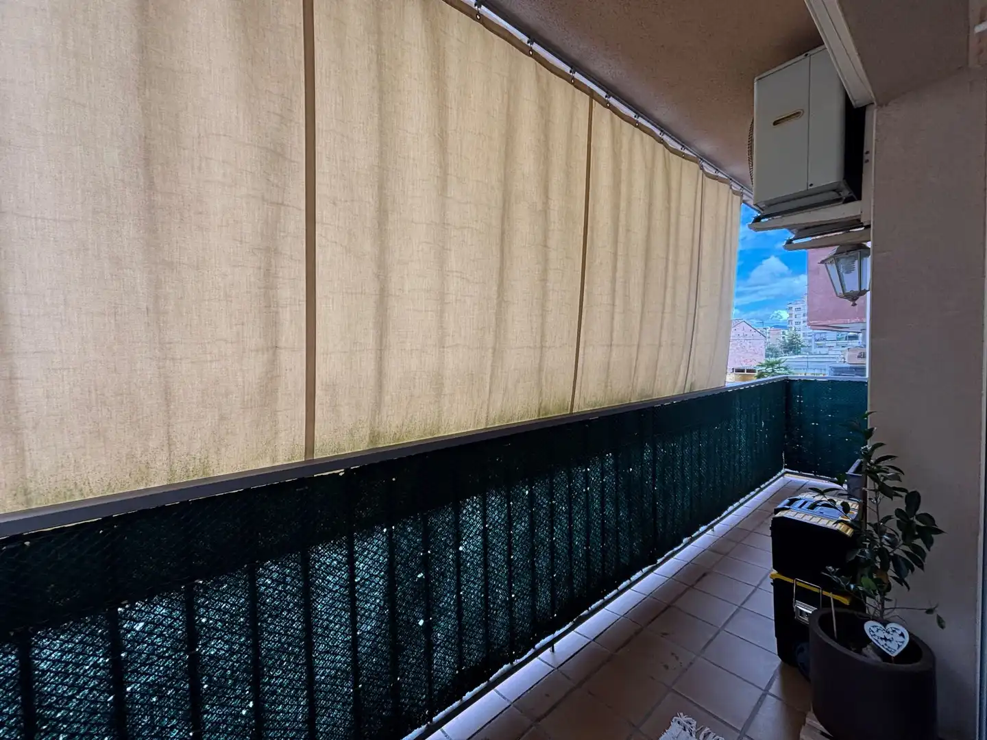 Terrassa de Pis en venda en Salt amb Calefacció, Terrassa i Traster