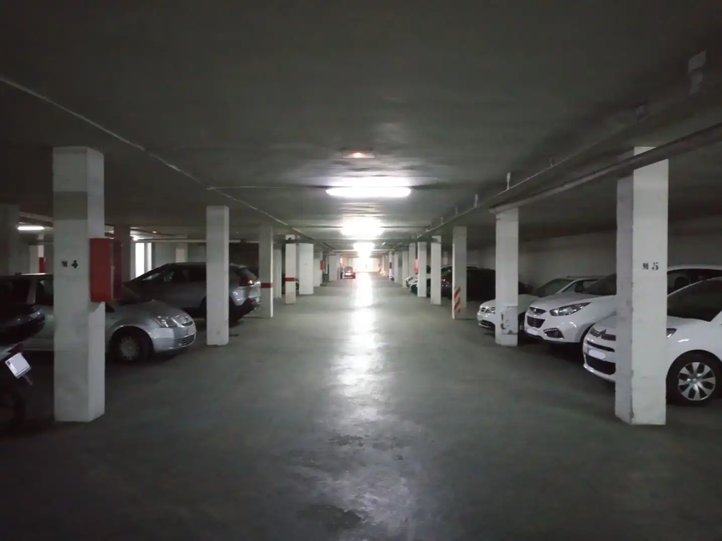 Parking of Garage for rent in Sevilla