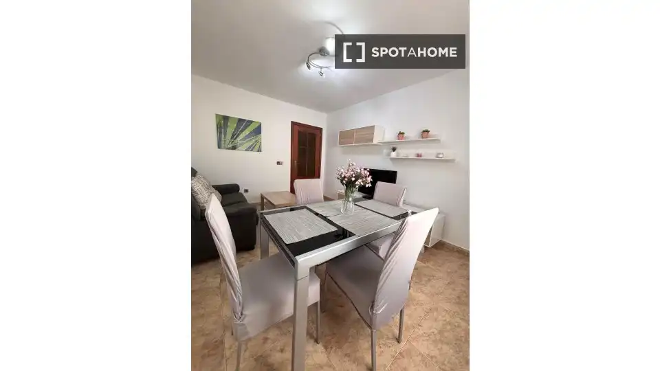 Exterior view of Flat for rent in Moncada  with Air Conditioner, Heating and Furnished