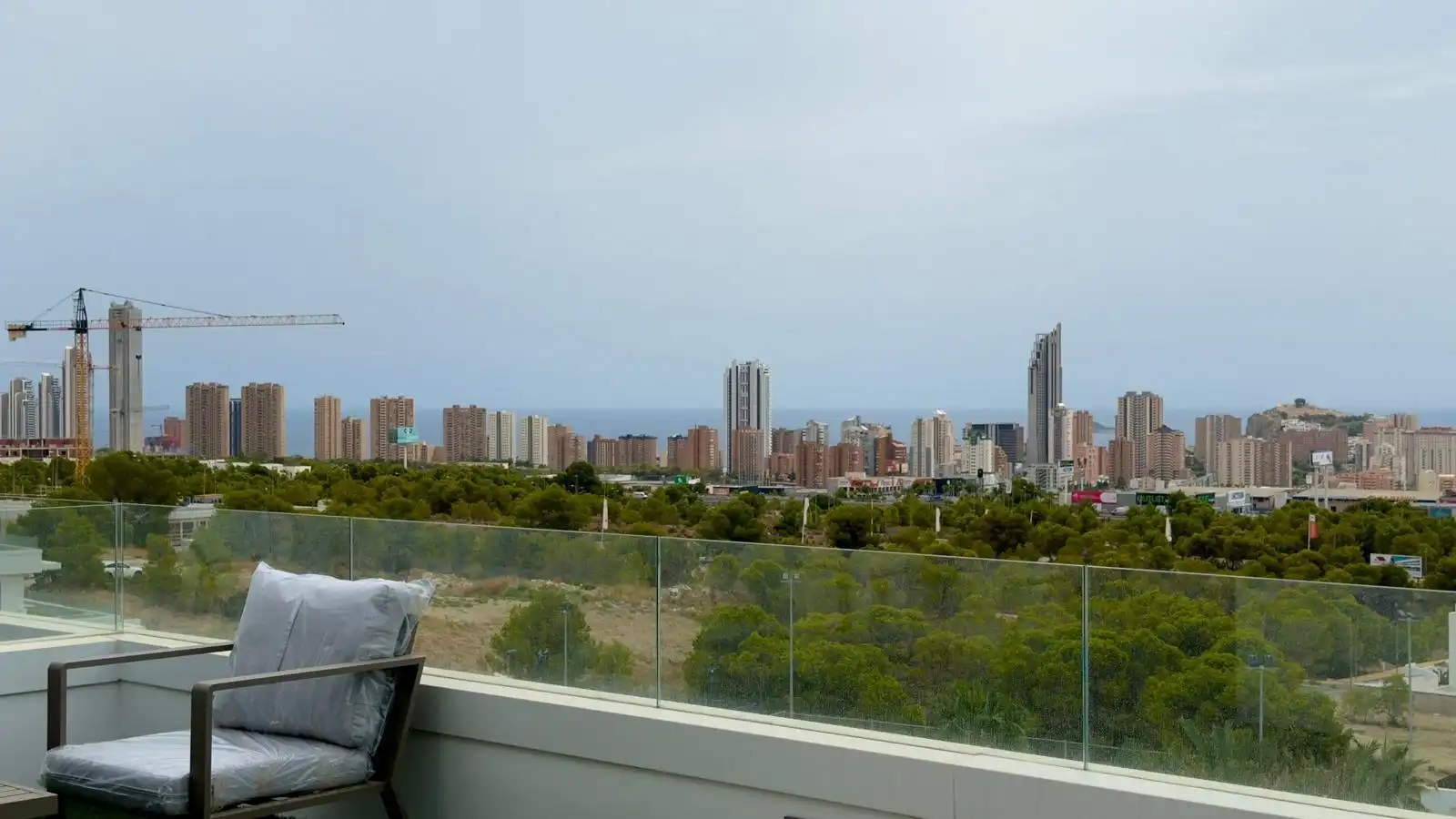 Terrassa de Apartament de lloguer en Finestrat amb Aire condicionat, Jardí privat i Terrassa