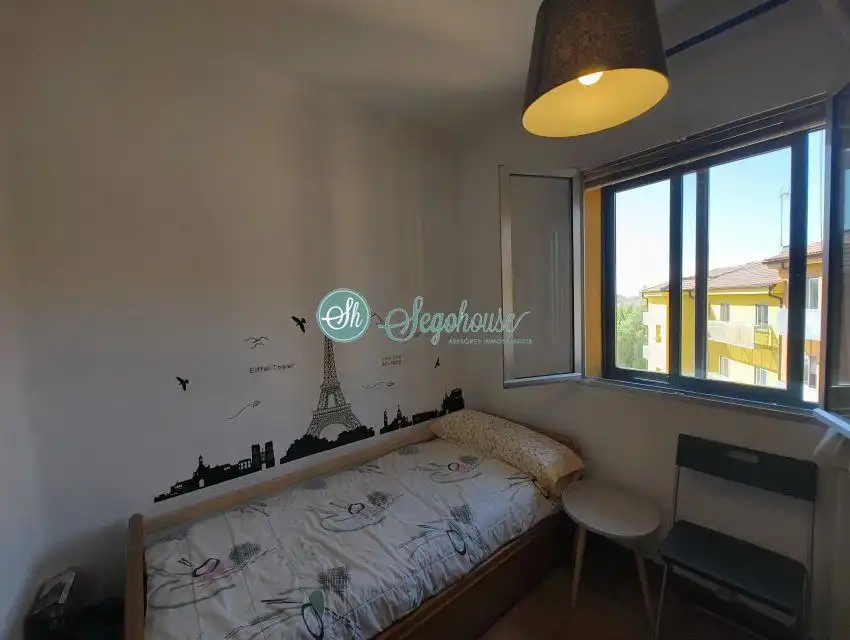 Habitación de Piso en venta en Segovia con Calefacción, Parquet y Terraza