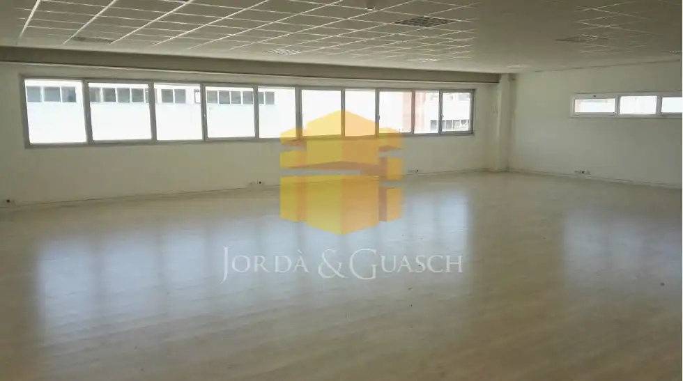 Industrial buildings for rent in Cervelló