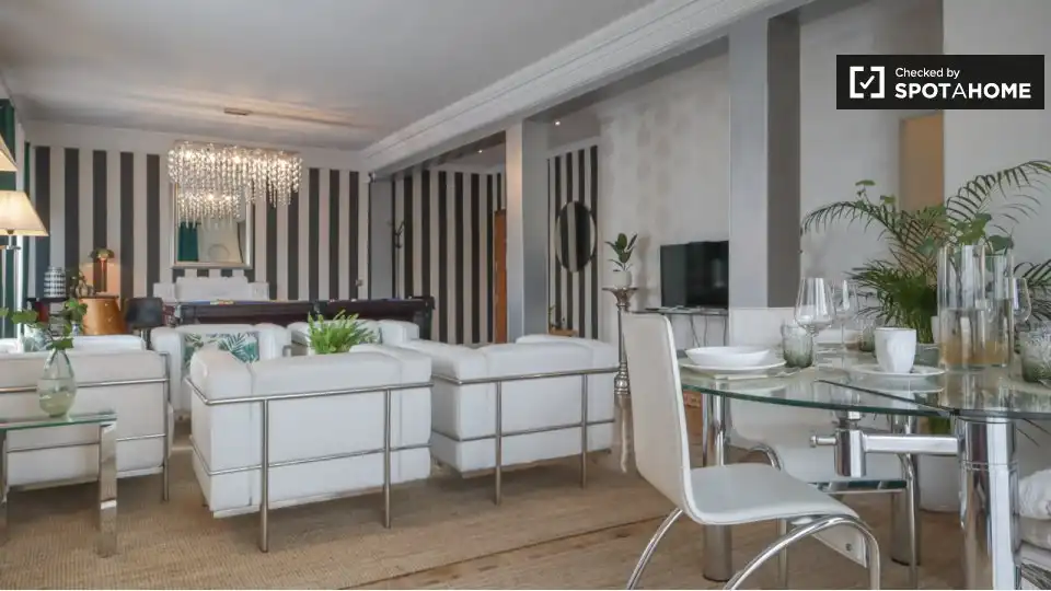 Flat for rent in Castilla