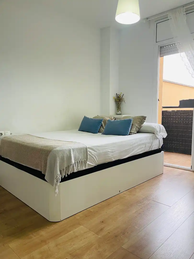 Piso con terraza en venta en Carrer del Metge Carrera 11, imagen 8