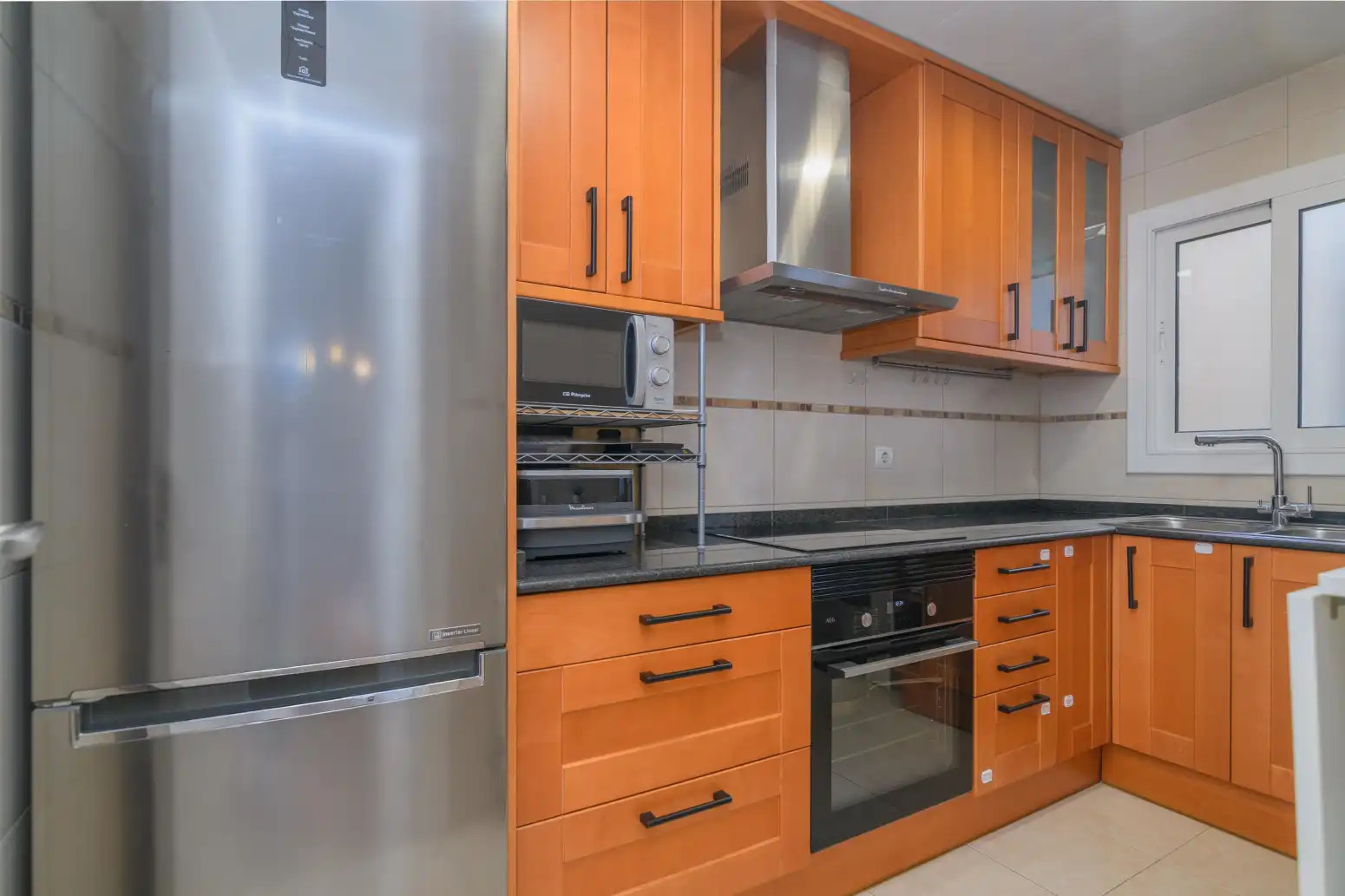 Cocina de Piso en venta en Sant Boi de Llobregat con Calefacción y Balcón