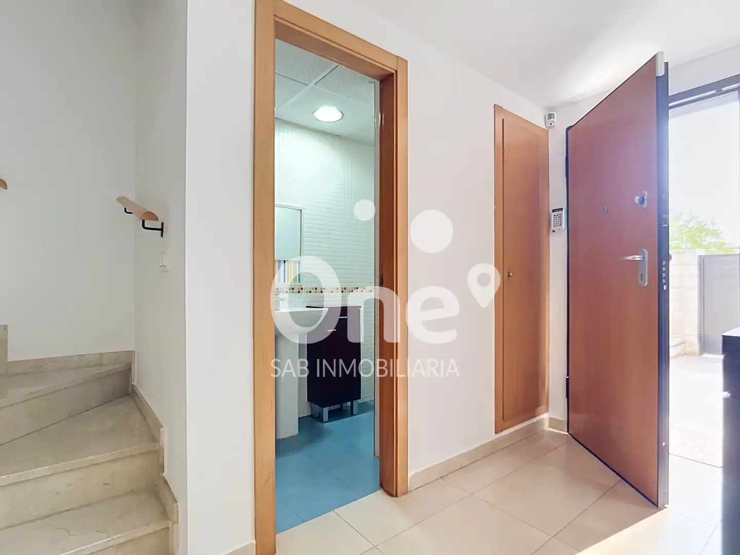 Casa a schiera con terrazza in vendita a Avenida Cortes de Medio 55, imagen 5