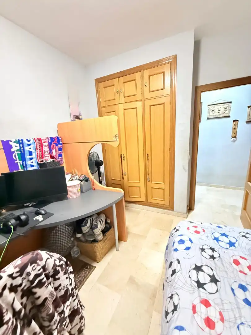 Habitación de Piso en venta en Málaga con Aire acondicionado y Amueblado