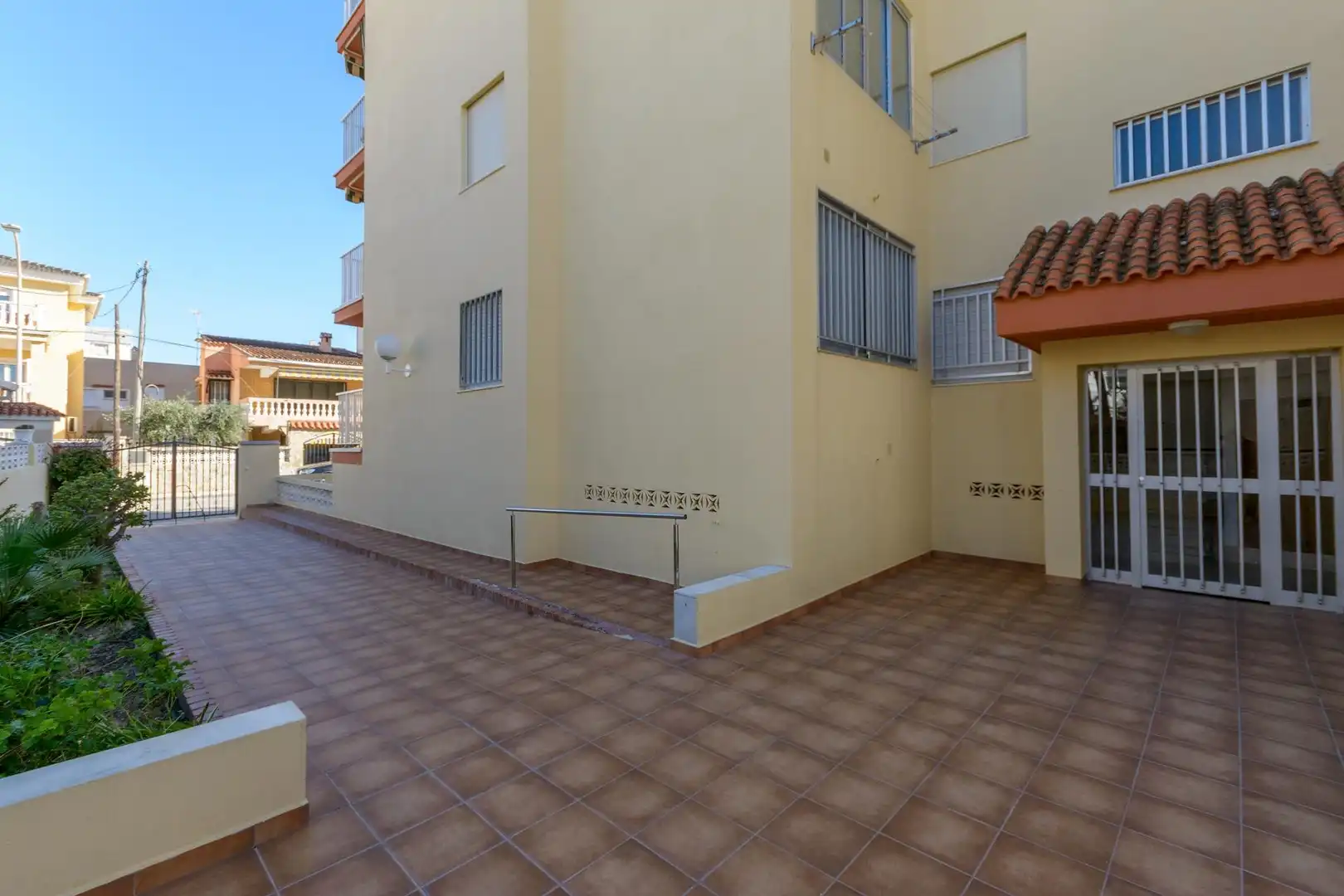 Vista exterior de Apartamento en venta en Bellreguard con Aire acondicionado, Calefacción y Terraza