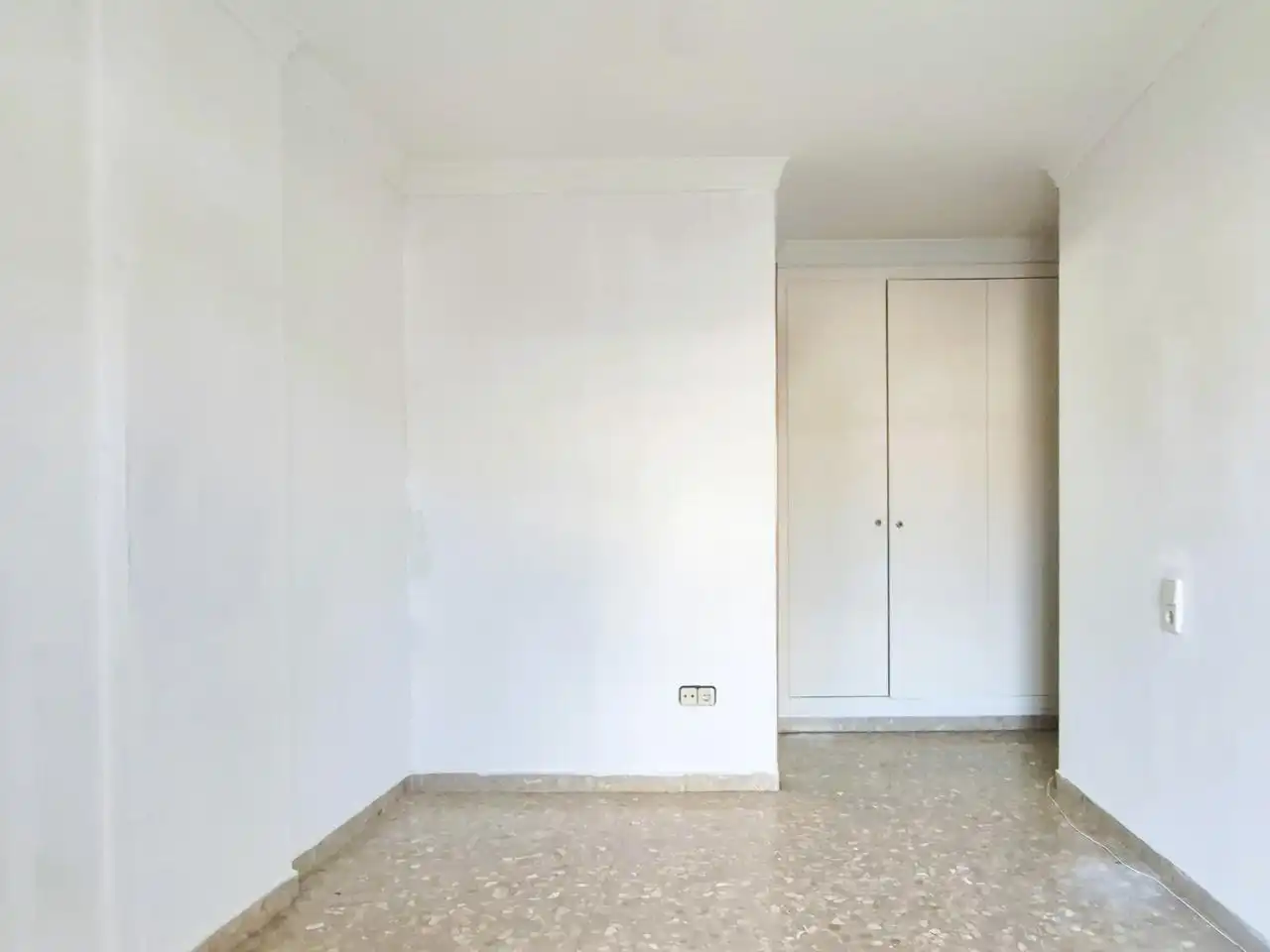Piso en venta en Terrassa con Calefacción, Terraza y Balcón