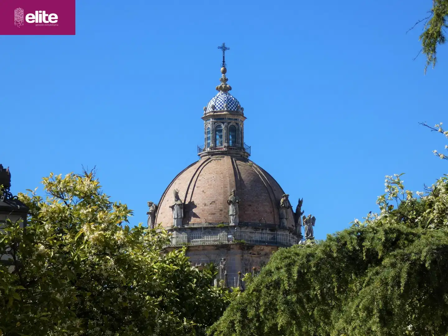 Exterior view of Houses for sale in Jerez de la Frontera