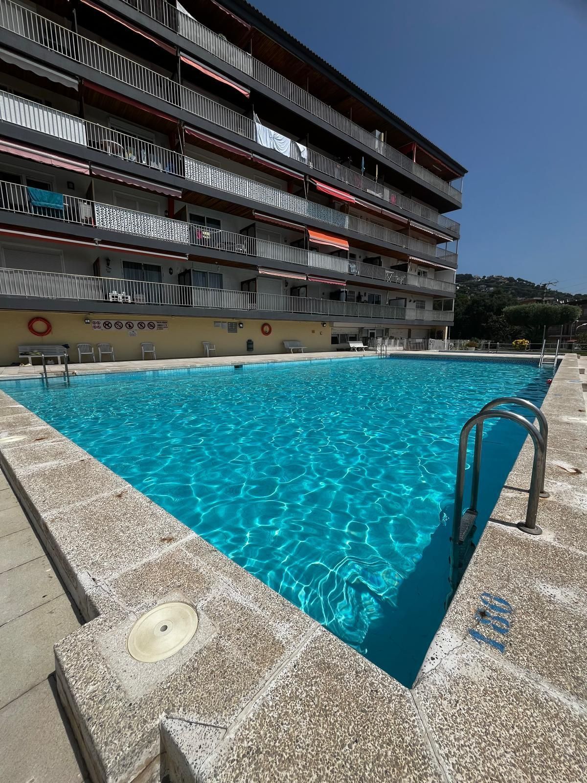 Piscina de Apartament en venda en Lloret de Mar amb Terrassa i Moblat